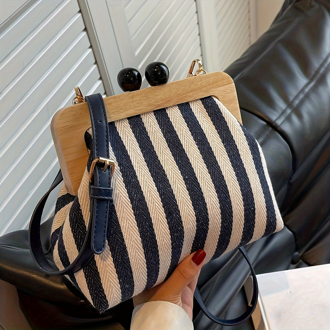 Luna Striped Crossbody Bag – Stylish & Versatile