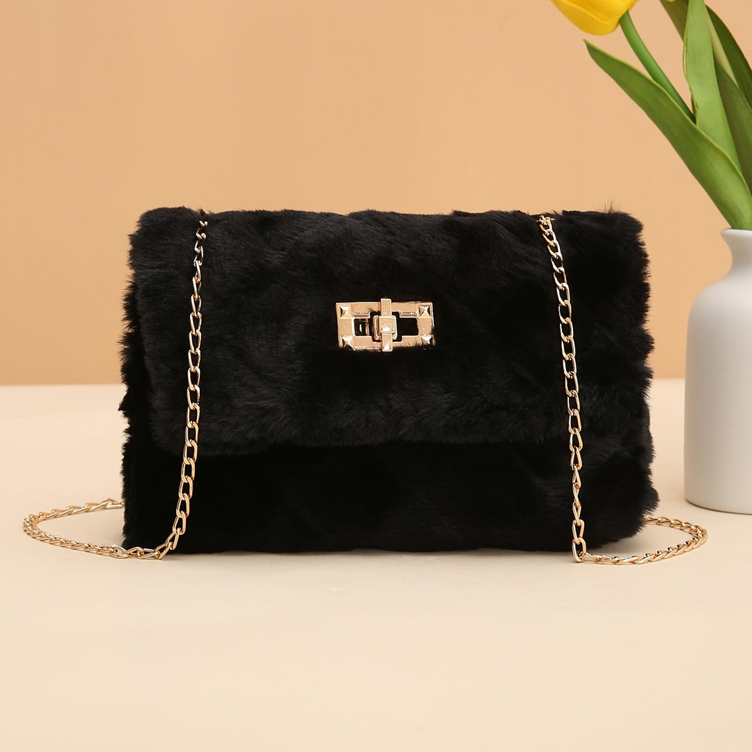 Nova Square Chain Crossbody Bag – Chic & Versatile