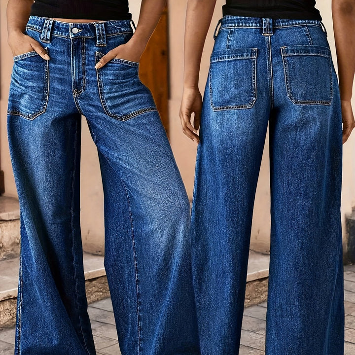 The Retro Wide-Leg Jean