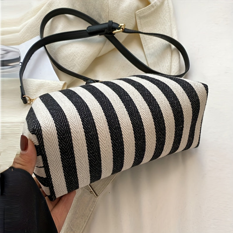 Luna Striped Crossbody Bag – Stylish & Versatile