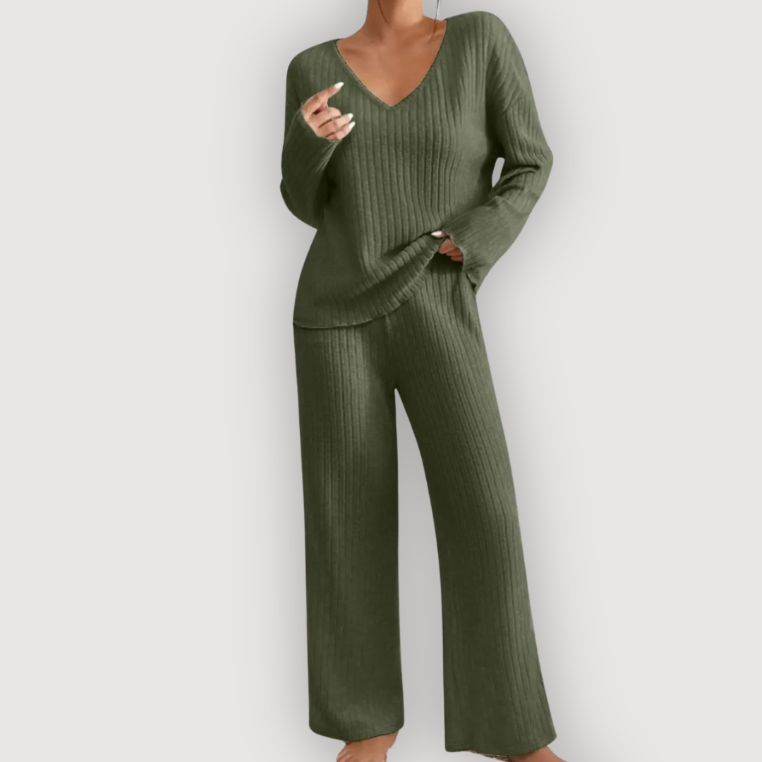 The Bronte Knit Set