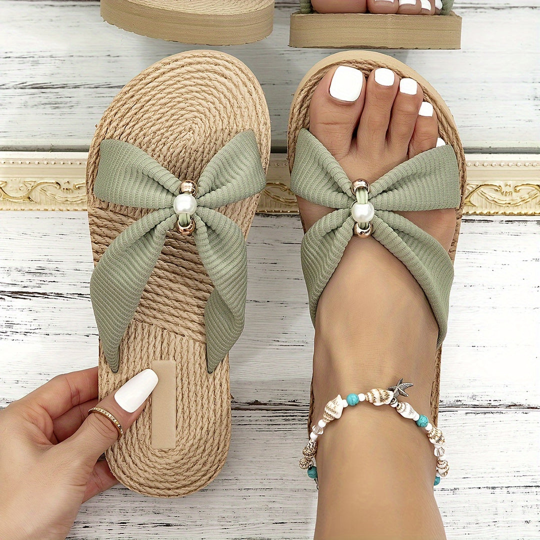 The Double-Flower Open-Toe Flip-Flops