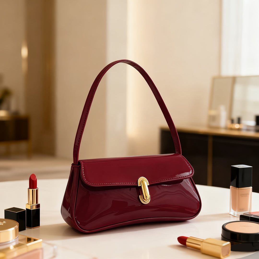 Sophia Quilted Handbag – Elegant & Versatile Crossbody