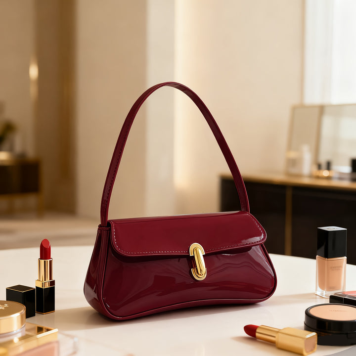 Sophia Quilted Handbag – Elegant & Versatile Crossbody