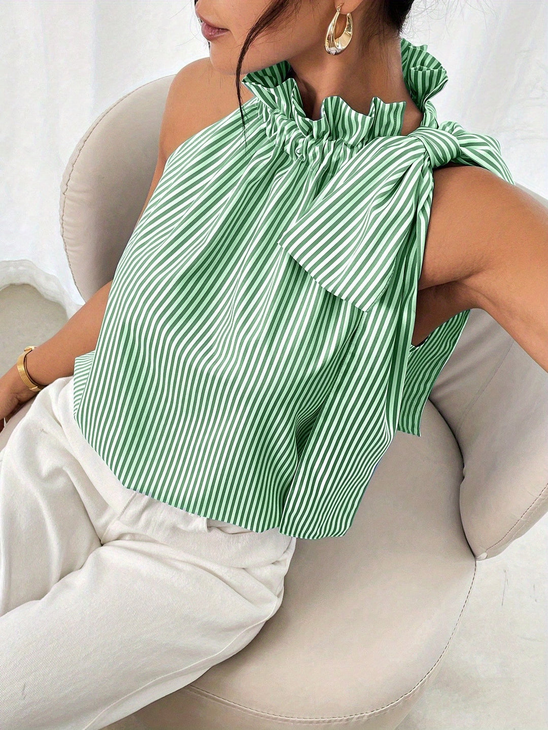 The Lace Knot Turtleneck