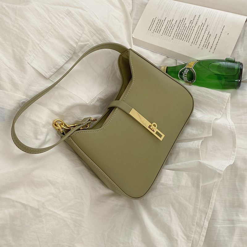 Elara Designer Handbag – Stylish & Versatile