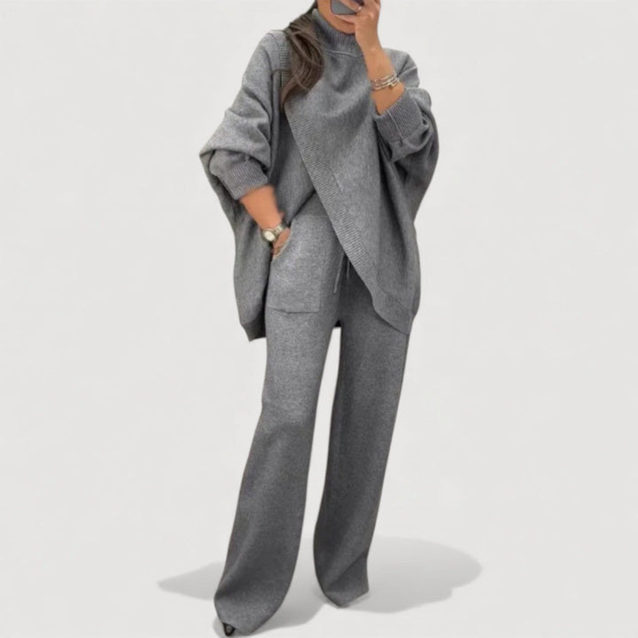 The Anelise Knit Set