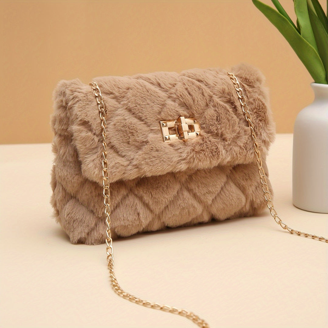 Nova Square Chain Crossbody Bag – Chic & Versatile