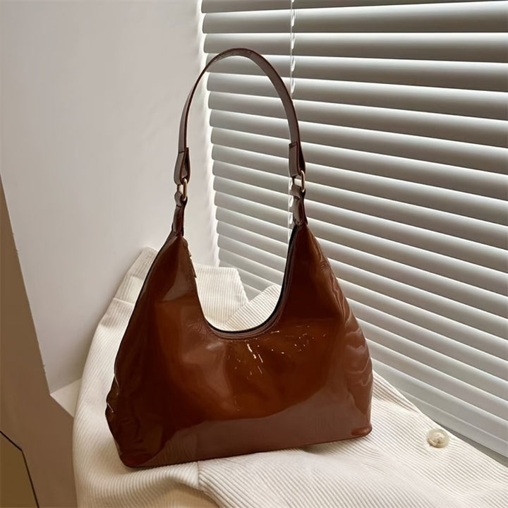 Burgundy Vintage French Shoulder Bag – Chic & Versatile