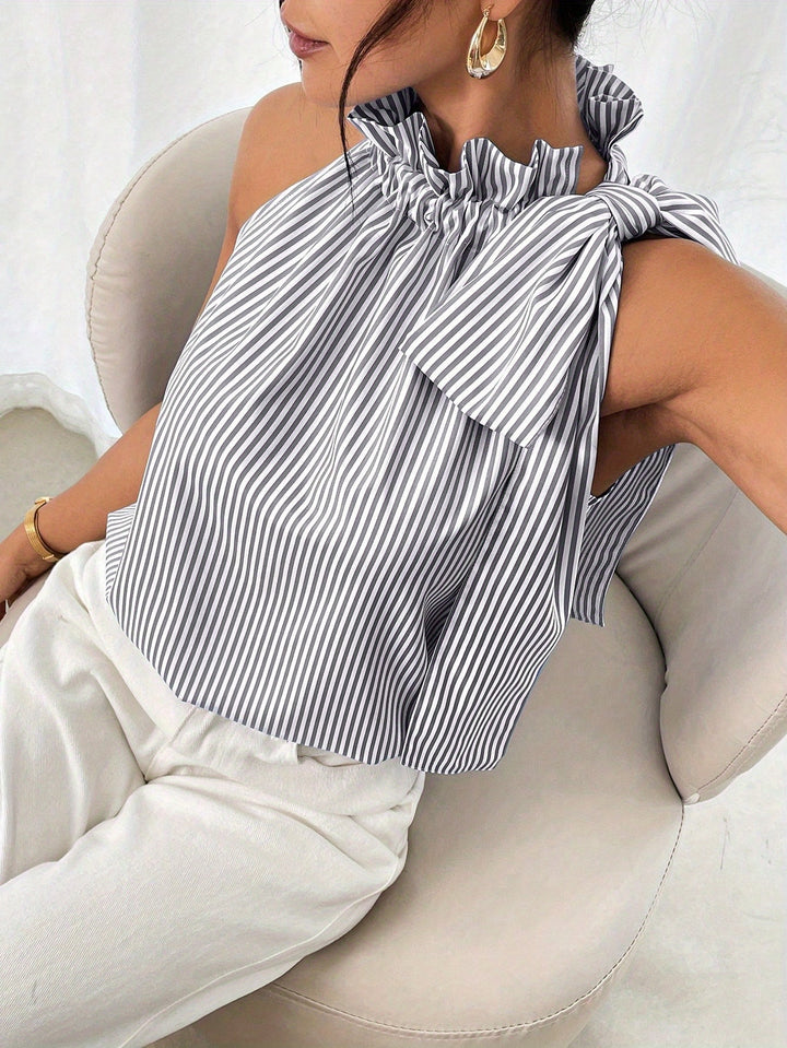 The Lace Knot Turtleneck