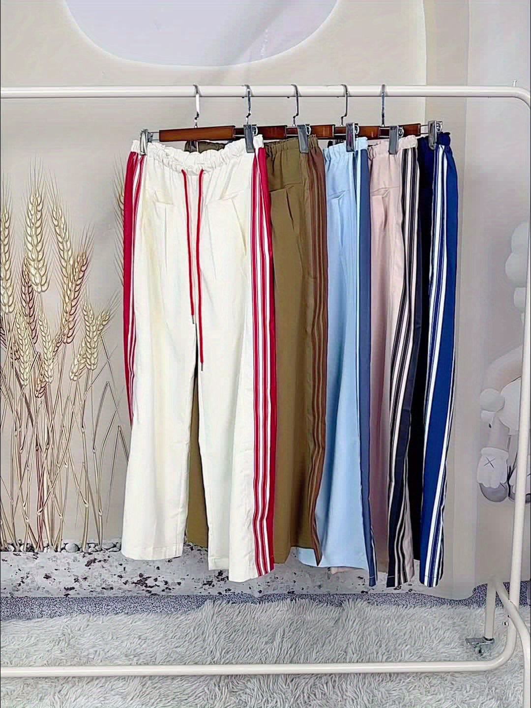 The Wide-Leg Palazzo Pant
