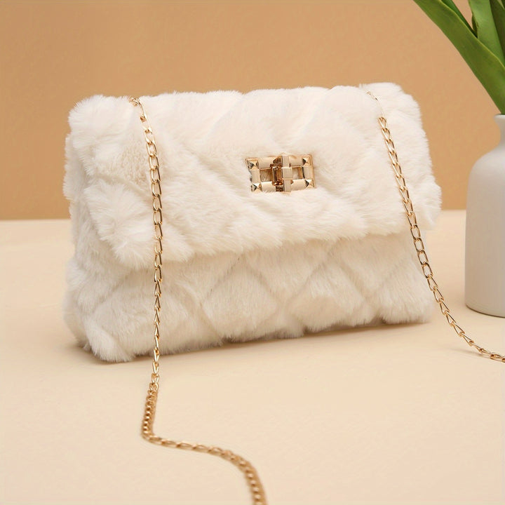 Nova Square Chain Crossbody Bag – Chic & Versatile