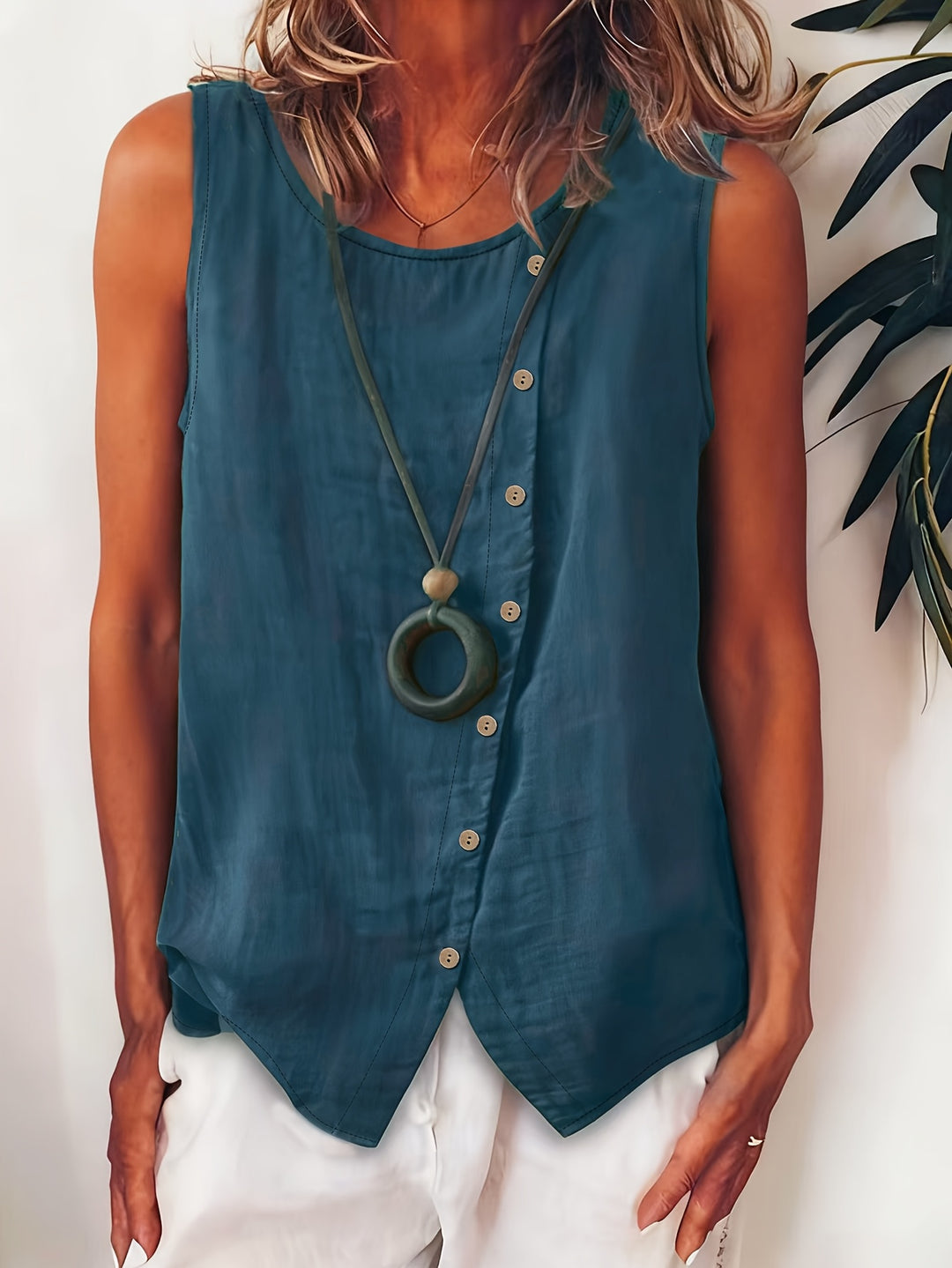 The Sleeveless Button-Up