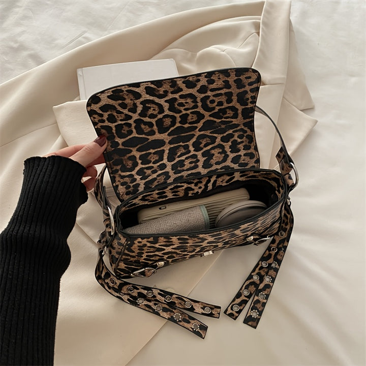 Raven Punk Motorcycle Shoulder Bag – Stylish & Versatile