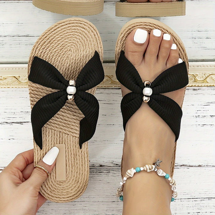 The Double-Flower Open-Toe Flip-Flops