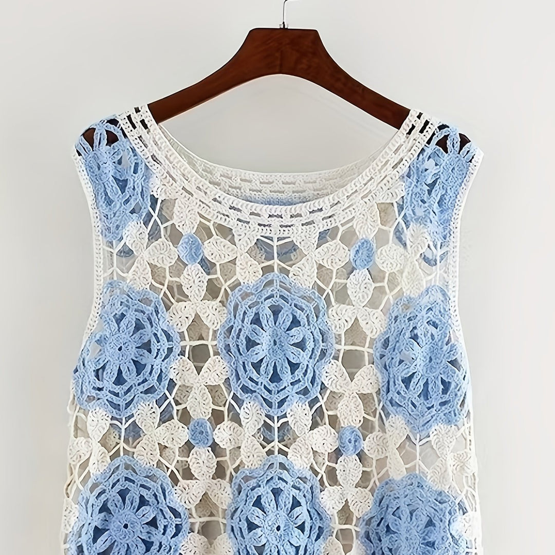 The Hollow-Out Sleeveless Top