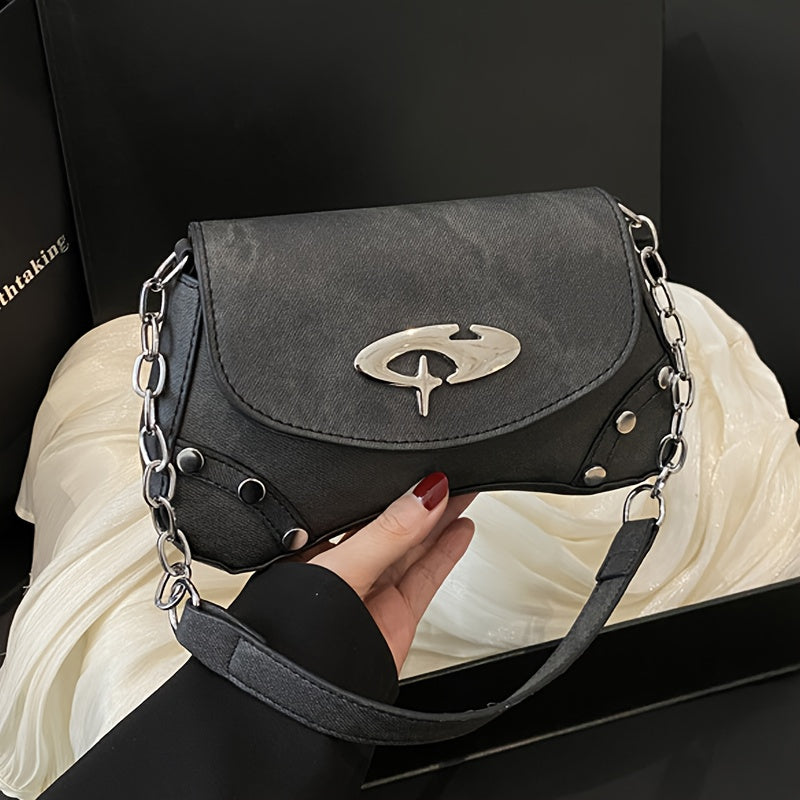 Nova Y2K Chain Shoulder Bag – Trendy & Versatile