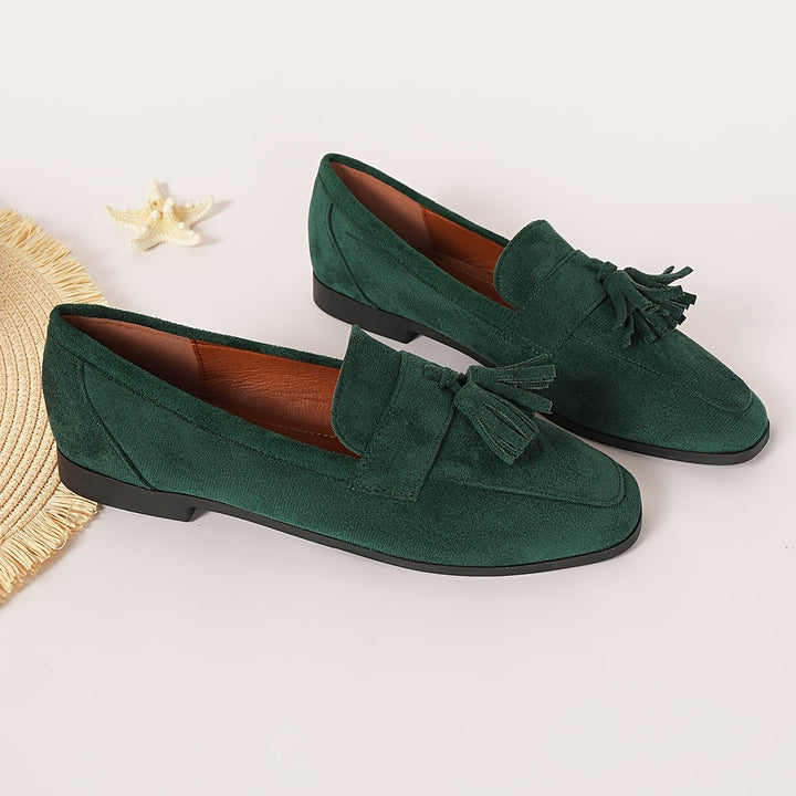 The Lorae Walking Shoes
