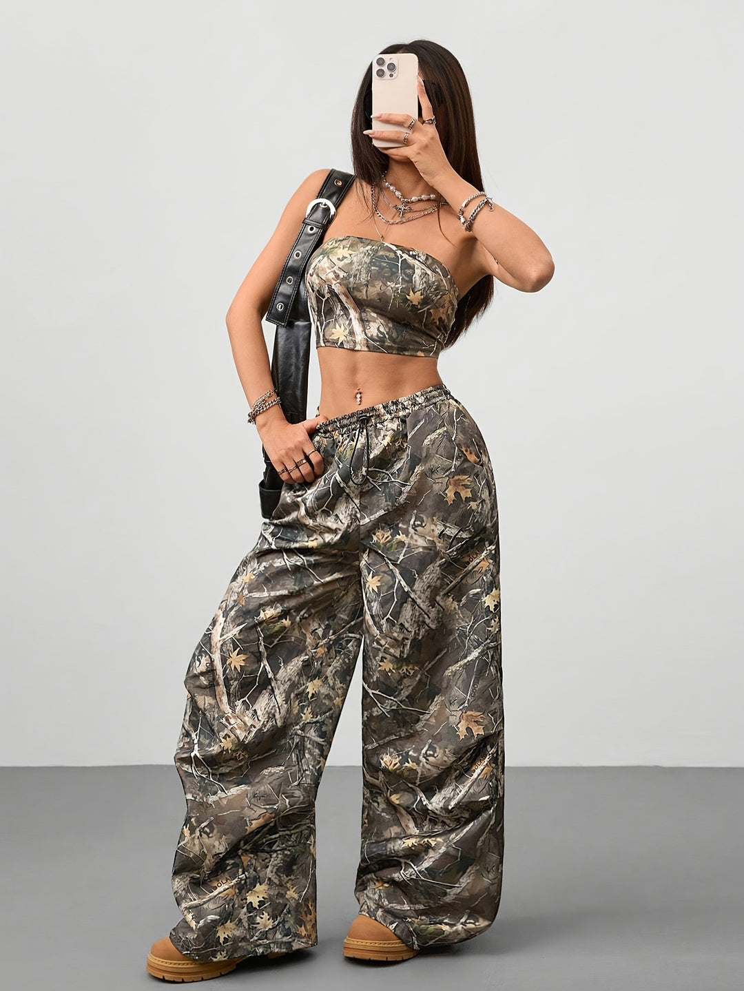 The Camo Leggings & Parachute Set